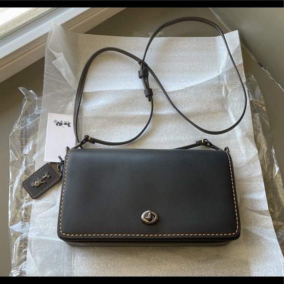 coach 1941 dinky crossbody
